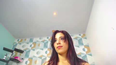 D E N I S  online show from April 1, 12:00 am