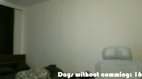 Snapshot of denis_here chatting on May 10, 1:16 pm Denis online show from May 10, 1:16 pm
