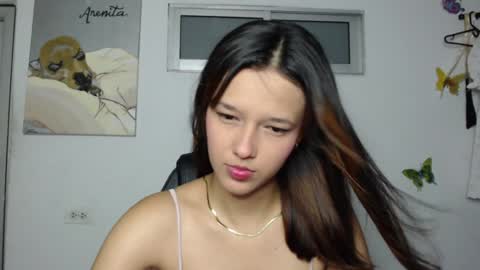 Snapshot of denis_sweet_ chatting on December 22, 11:41 pm denis online show from December 22, 11:41 pm