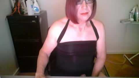 denisecd111 online show from December 22, 1:30 pm