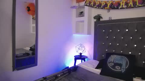 DENIZER online show from October 31, 1:34 pm