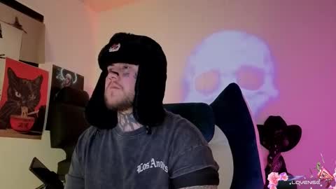 Oliver online show from November 5, 3:06 am