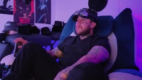 Oliver online show from February 5, 3:00 am