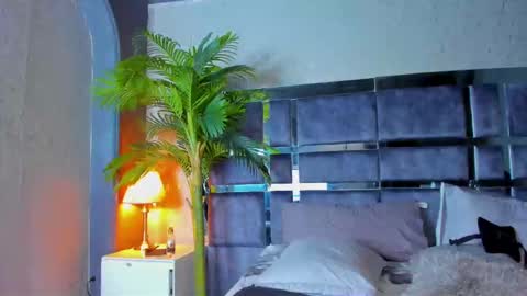 dennis_cox_ online show from February 27, 2:54 pm