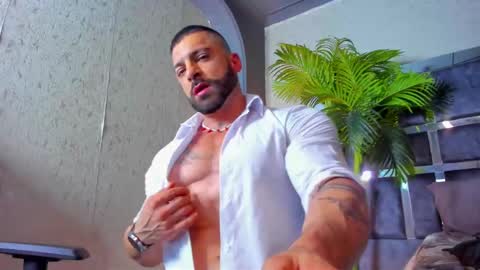 dennis_cox_ online show from March 1, 10:34 am