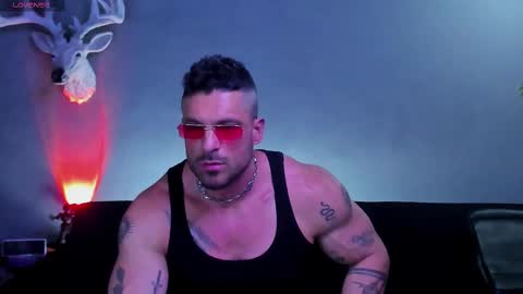 dennis_cox_ online show from February 14, 5:26 am