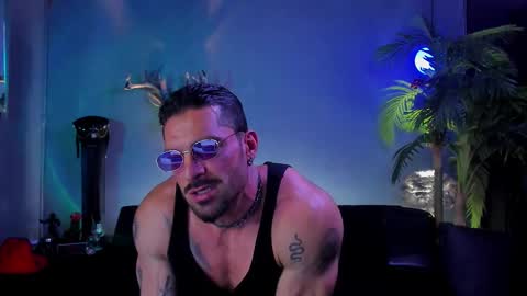 dennis_cox_ online show from March 22, 2:26 am