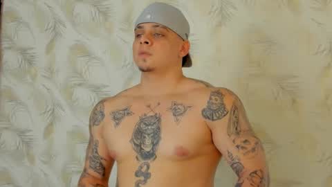 dennis munera online show from December 6, 1:22 pm