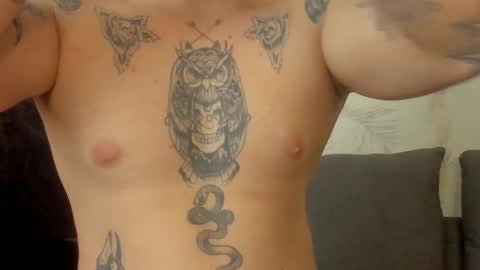 dennis munera online show from December 24, 4:08 pm