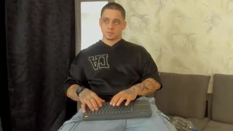 dennis munera online show from January 12, 12:23 pm