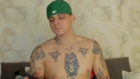 dennis munera online show from February 9, 9:17 pm