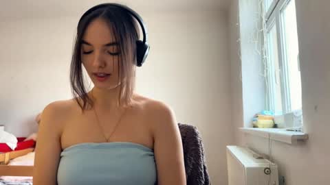 Dennis online show from January 6, 2:32 pm