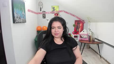 Snapshot of dennyssecharm chatting on October 27, 6:23 pm dennyssecharm online show from October 27, 6:23 pm