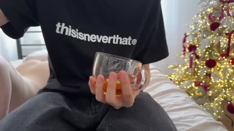 Snapshot of denobluora chatting on January 12, 8:04 am Jasper   online show from January 12, 8:04 am