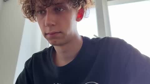 Snapshot of denobluora chatting on September 25, 1:04 pm Jasper   online show from September 25, 1:04 pm