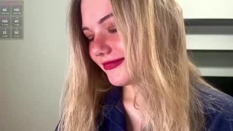 Snapshot of deonnahobb chatting on May 17, 4:03 pm Luna online show from May 17, 4:03 pm