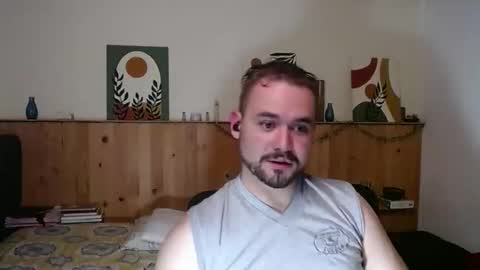 Dereck Mills3 online show from January 8, 2:36 am