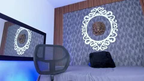 Dereck online show from June 21, 2:47 am