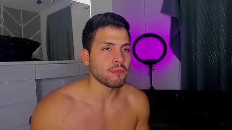 dereckhardd online show from January 14, 2:12 pm