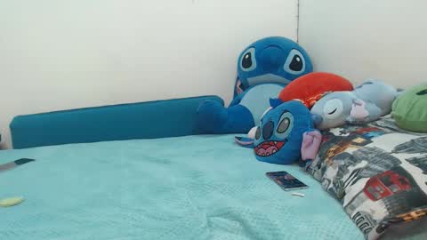 Snapshot of derek_44 chatting on February 16, 9:55 pm derek_44 online show from February 16, 9:55 pm