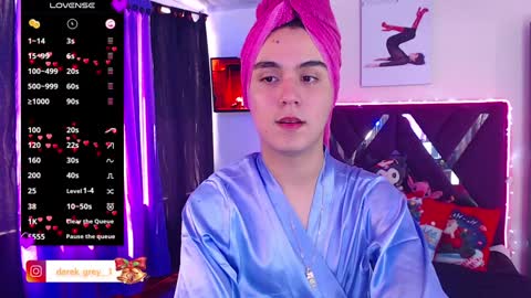 derek grey online show from December 20, 6:02 pm