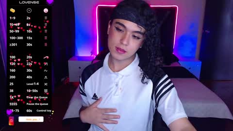 derek grey online show from February 7, 10:20 pm