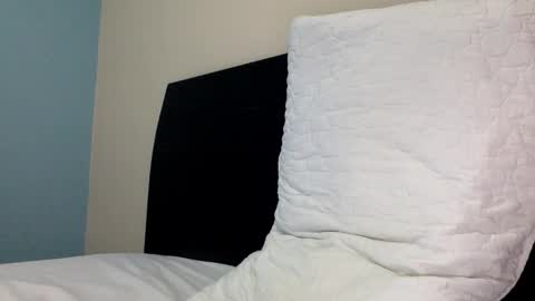 Derek smiith online show from December 14, 10:14 pm