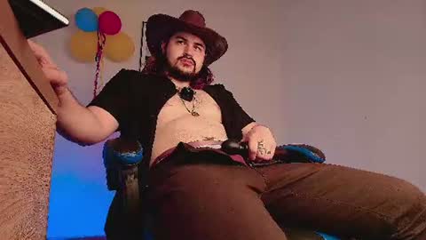 Snapshot of derek_vow chatting on July 9, 11:53 pm Derek online show from July 9, 11:53 pm