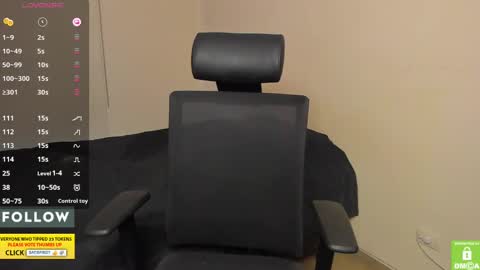 Derekcb online show from October 23, 10:25 am