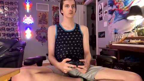 derekdings online show from October 27, 9:19 pm