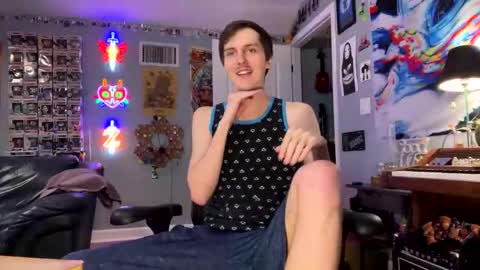 derekdings online show from November 1, 10:23 pm