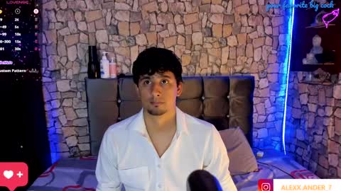 Snapshot of derekk_cute chatting on January 16, 1:27 am DEREKK online show from January 16, 1:27 am