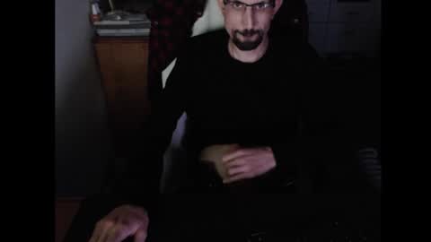 dermattes online show from November 1, 3:47 pm