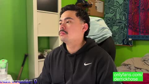 Snapshot of derrick_hose chatting on January 16, 1:58 am Derrick Hose online show from January 16, 1:58 am