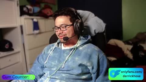 Snapshot of derrick_hose chatting on November 3, 1:19 am Derrick Hose online show from November 3, 1:19 am