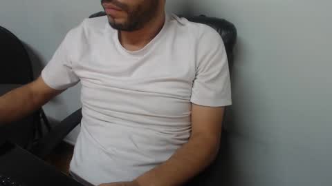     online show from March 2, 2:21 pm