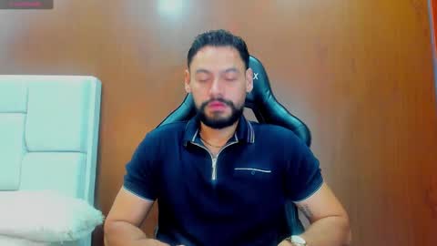 DerryBigger CM online show from November 12, 2:50 pm