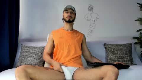 Snapshot of derrymaster chatting on July 20, 3:03 pm JhimyMaster online show from July 20, 3:03 pm