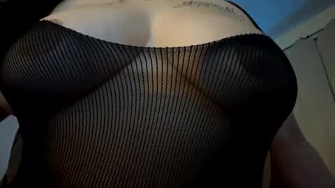 deseemora99 online show from September 16, 7:31 am