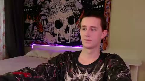 Snapshot of deshman1 chatting on June 21, 7:11 am deshman1 online show from June 21, 7:11 am