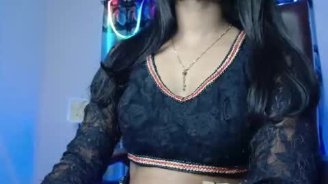 Snapshot of desi_baby_doll chatting on November 21, 3:27 am Dolly online show from November 21, 3:27 am