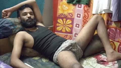 desi_boy799417 online show from October 12, 7:13 pm