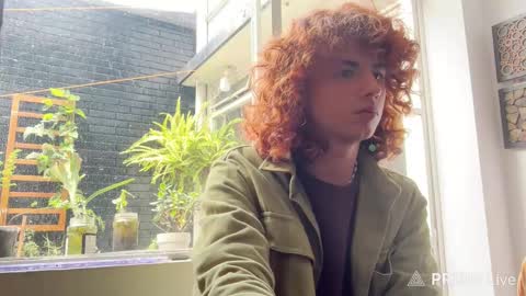 Desidias online show from February 5, 4:44 pm