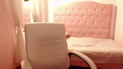 Designturbate online show from December 24, 10:17 pm