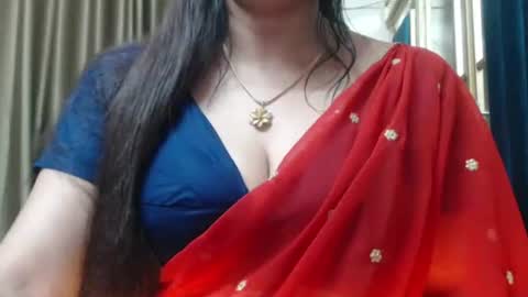 Snapshot of desimaisa130 chatting on December 3, 9:12 pm Maisa online show from December 3, 9:12 pm