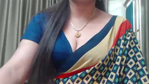 Snapshot of desimaisa130 chatting on December 25, 3:49 pm Maisa online show from December 25, 3:49 pm