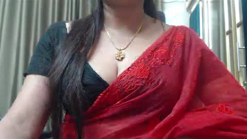 Snapshot of desimaisa130 chatting on December 29, 8:15 pm Maisa online show from December 29, 8:15 pm