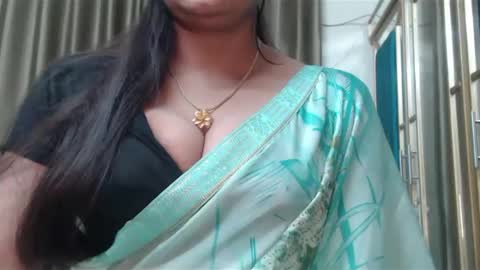Snapshot of desimaisa130 chatting on January 4, 4:32 pm Maisa online show from January 4, 4:32 pm