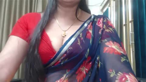 Snapshot of desimaisa130 chatting on February 11, 5:07 pm Maisa online show from February 11, 5:07 pm