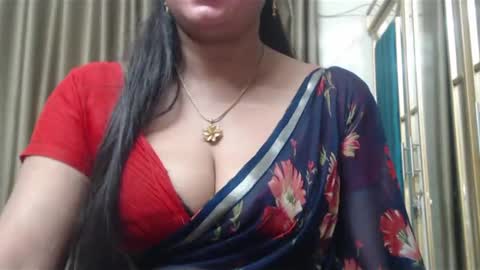 Snapshot of desimaisa130 chatting on March 11, 8:31 pm Maisa online show from March 11, 8:31 pm